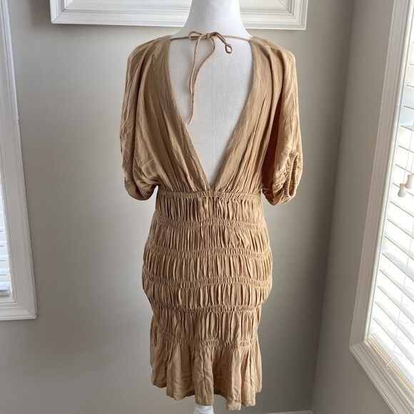 Lovers and Friends Vneck Ruched Nude Innika Summer Mini Dress XXS - Picture 14 of 16